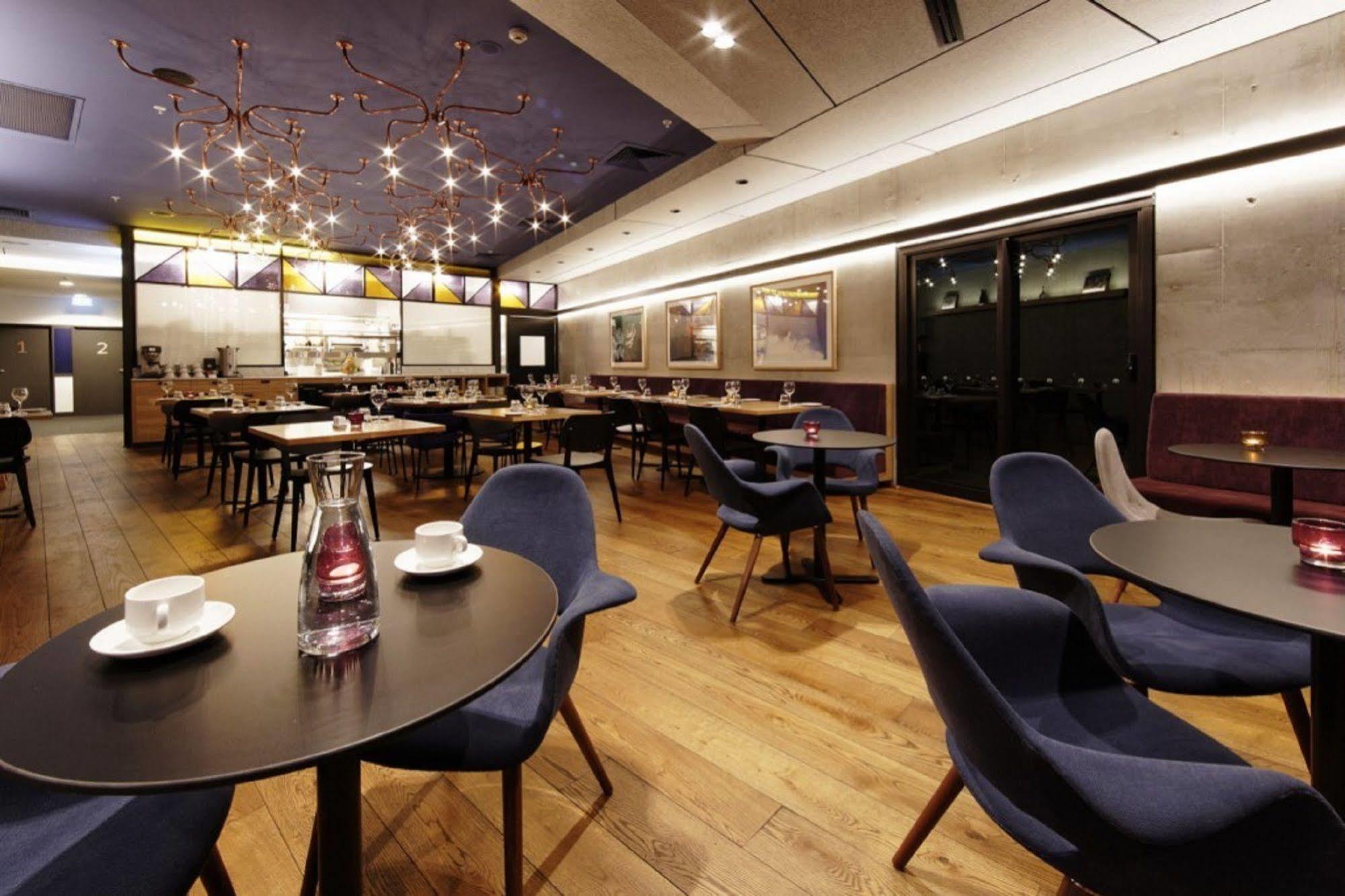 Alpha Mosaic Hotel Fortitude Valley Brisbane Buitenkant foto